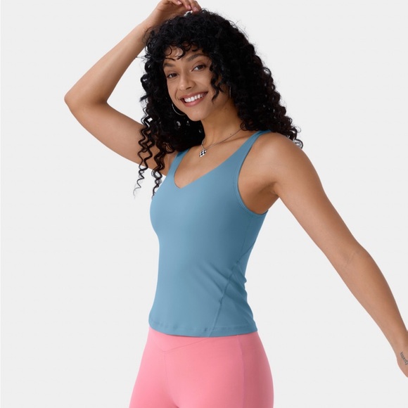 Cloudul, padded V neck tank top. Brand new with tag. Butter soft. - Picture 3 of 3